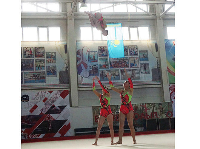 Алматы. Чемпионат города по акробатике