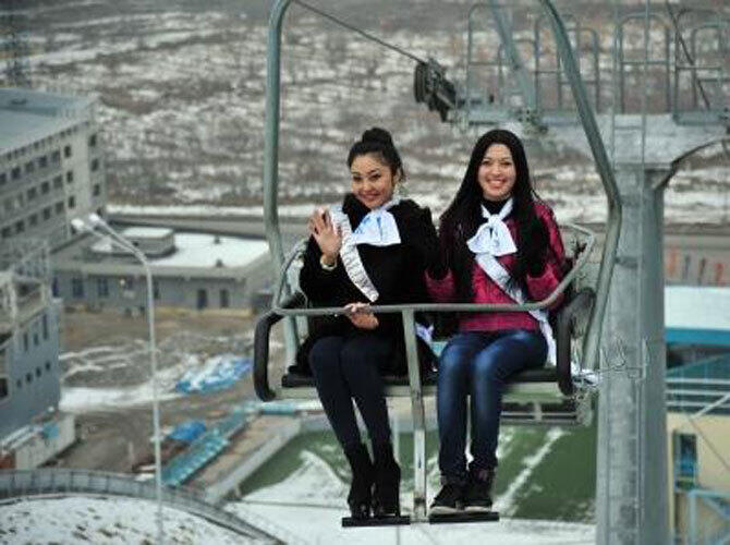Участницы "Мисс Казахстан - 2013" в спортивных состязаниях