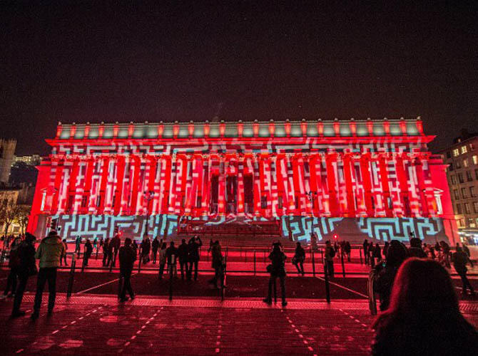 В Лионе прошел Фестиваль Света. Фото: Фото с сайта news.rambler.ru