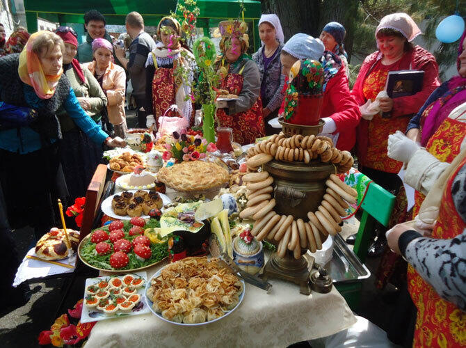 В Алматы фестивалем Пасхальной кухни завершился Пасхальный фестиваль