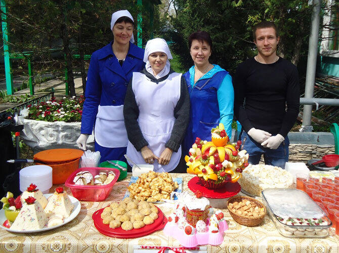 В Алматы фестивалем Пасхальной кухни завершился Пасхальный фестиваль