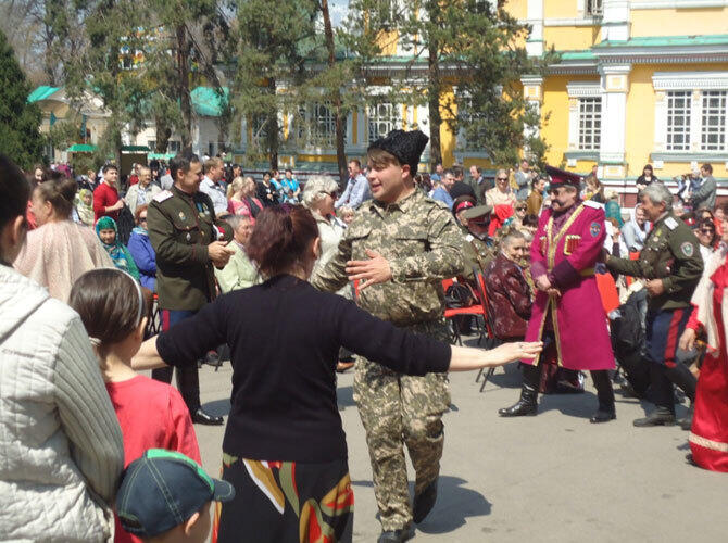 В Алматы фестивалем Пасхальной кухни завершился Пасхальный фестиваль