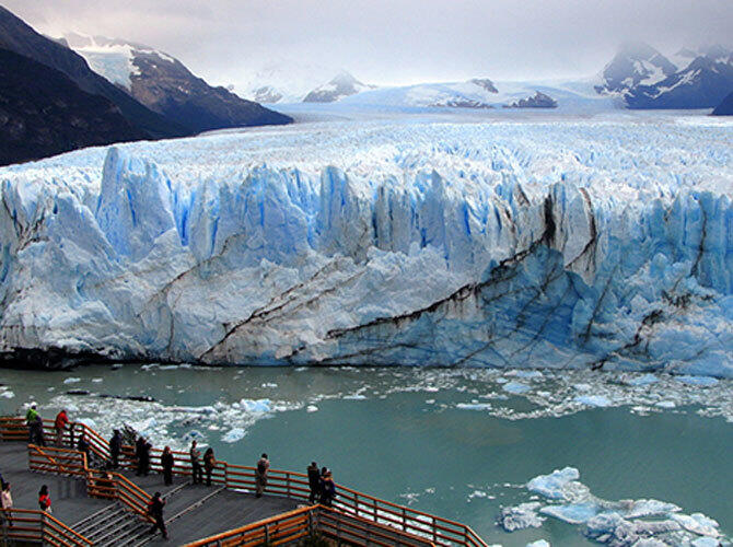 Экстремальная карта мира. Фото: Аргентина - манит на свои просторы путешественников всех мастей и национальностей, от скалолазов и альпинистов до любителей серфа и сплава.