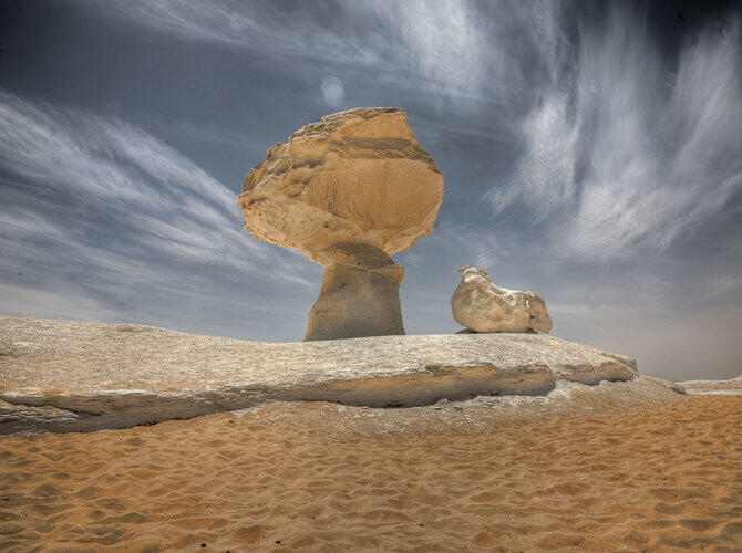 20 сюрреалистичных мест. Фото: Белая пустыня. Фарафра, Египет. Фото с сайта http://www.tripadvisor.ru/