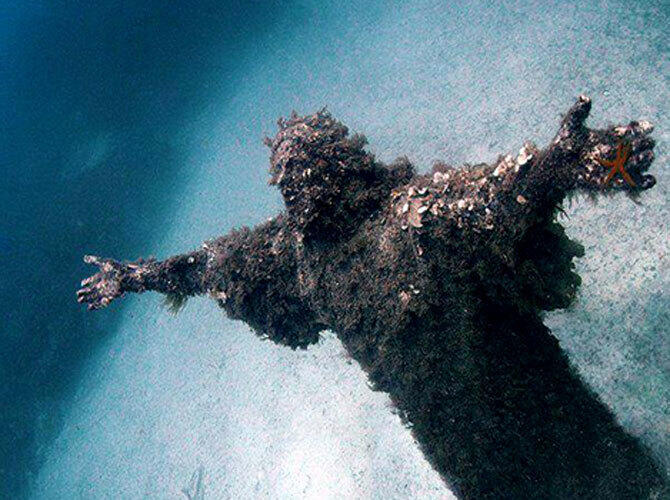 Бухта погибших кораблей. Древний город, Индия. Фото: hybridtechcar.com