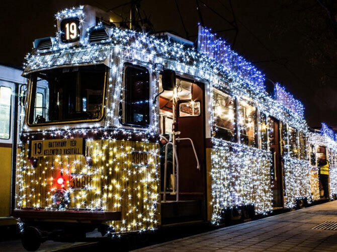 Лучшие арт-проекты года. Фото: Трамвай времени. Фото с сайта http://www.adme.ru/