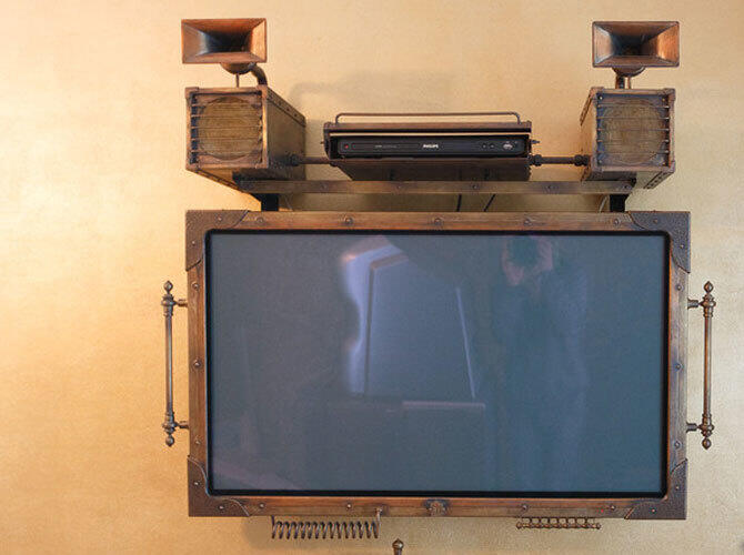 Медных дел мастер: минчанин создает удивительные вещи в стиле стимпанк