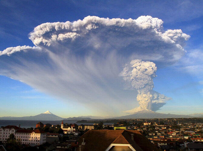Извержение вулкана Кальбуко в Чили. Фото: Фото с сайта http://www.gazeta.ru/