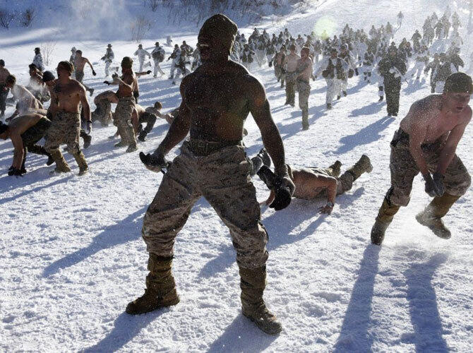 Самые изнурительные тренировки в различных армиях мира. Фото: Южная Корея. Фото с сайта http://fullpicture.ru/