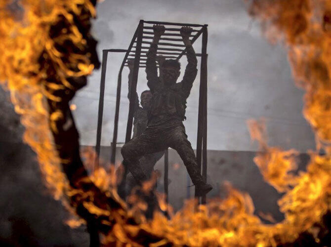 Самые изнурительные тренировки в различных армиях мира. Фото: Сирия. Фото с сайта http://fullpicture.ru/