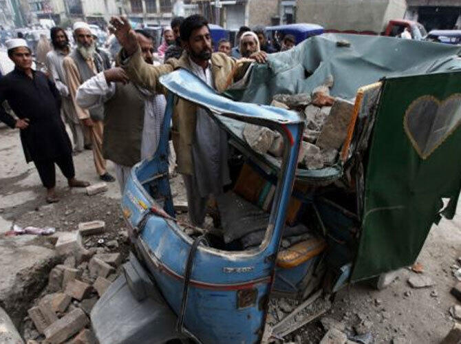 Сильнейшее землетрясение в Пакистане и Афганистане. Фото: Пешавар, Пакистан. Фото с сайта ru.krymr