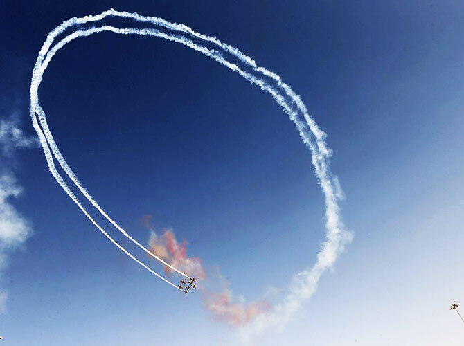 Международный авиасалон Dubai Airshow-2015. Фото: Фото с сайта http://www.rg.ru/