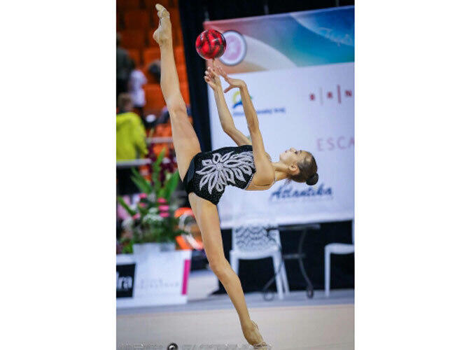 Казахстанские гимнастки успешно выступают на международных соревнованиях