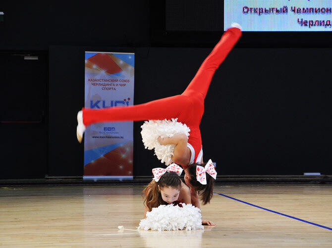 В Карагандинской области прошел чемпионат по черлидингу