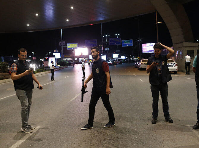 Теракт в стамбульском аэропорту: первые кадры с места ЧП. Фото: Фото с сайта tass.ru