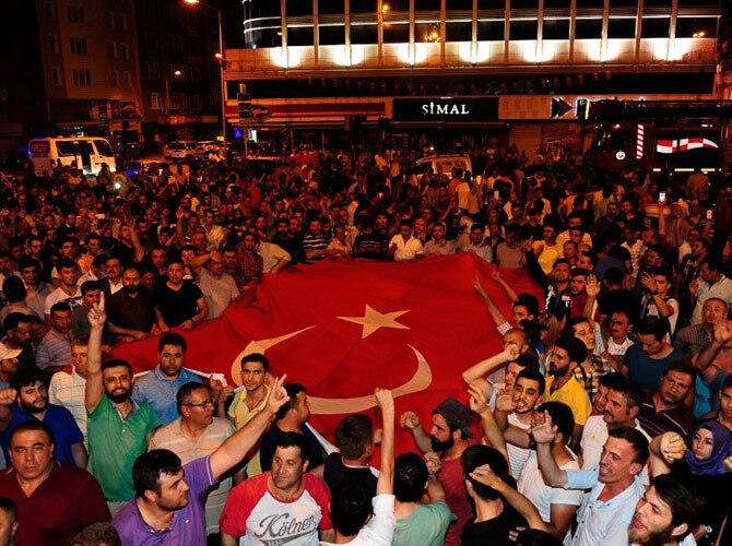 В Турции совершена попытка военного переворота. Фото: Фото с сайта varlamov.ru