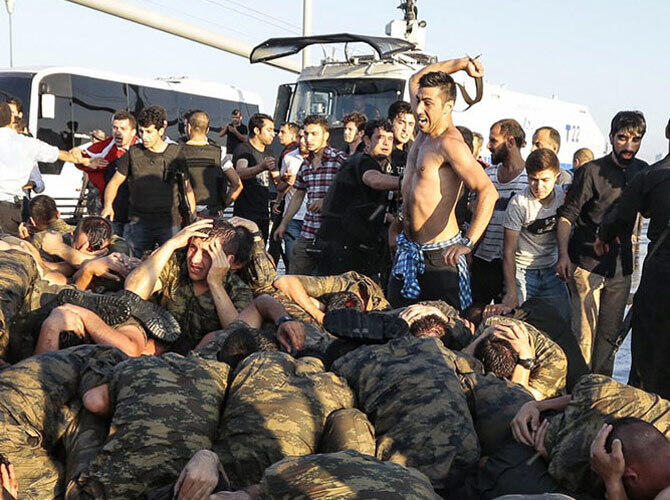 В Турции совершена попытка военного переворота. Фото: Фото с сайта varlamov.ru