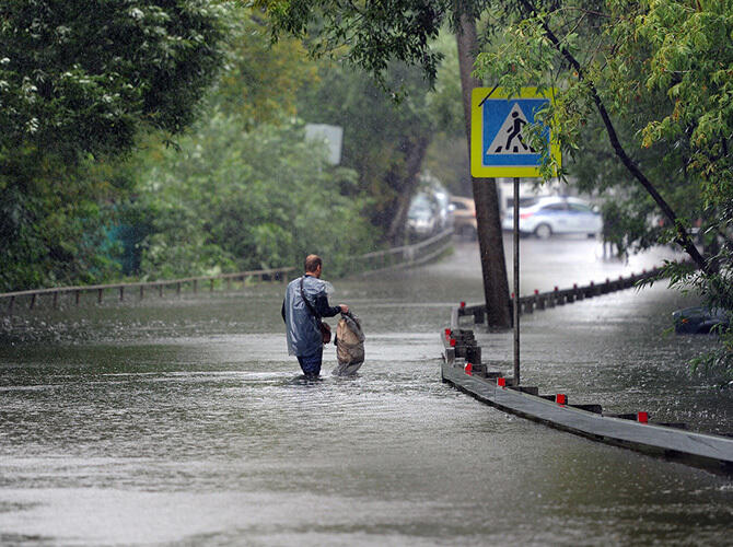 Московский потоп в фотографиях. Фото: Фото с сайта lenta.ru