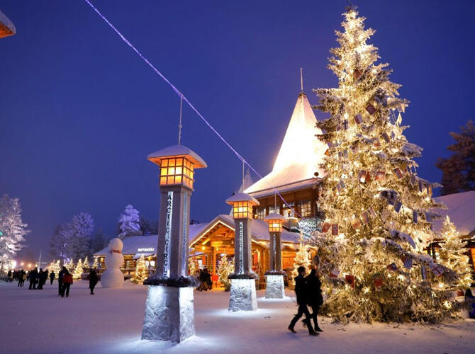 Деревня Санта-Клауса за полярным кругом в Лапландии. Фото: http://fototelegraf.ru/