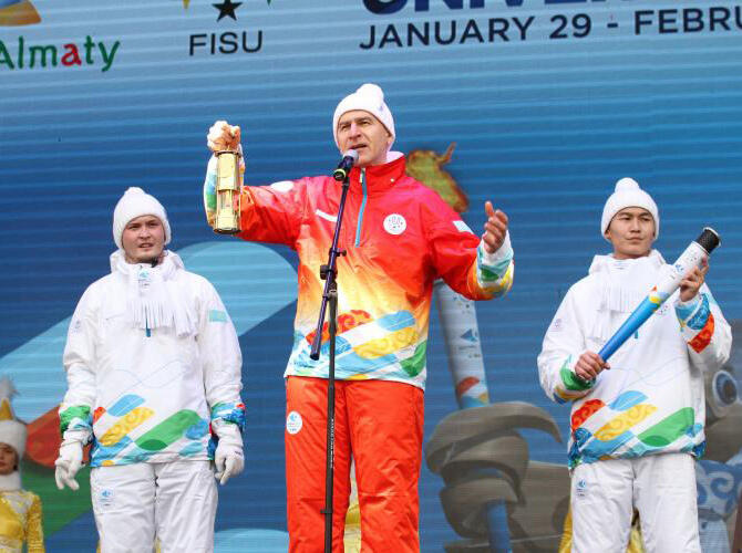 Эстафета огня в Алматы. Фото: https://almaty2017.com