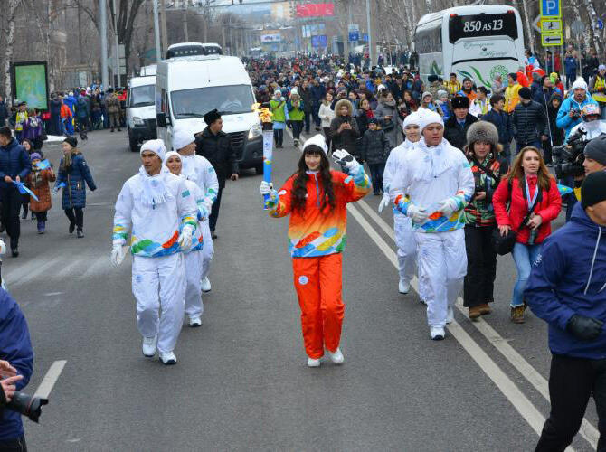 Эстафета огня в Алматы. Фото: https://almaty2017.com