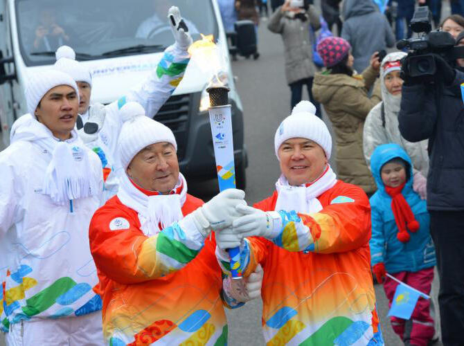 Эстафета огня в Алматы. Фото: https://almaty2017.com