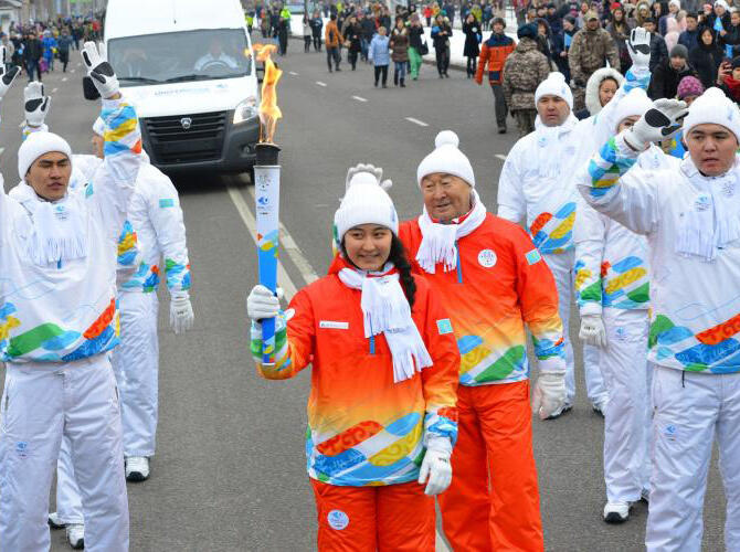 Эстафета огня в Алматы. Фото: https://almaty2017.com