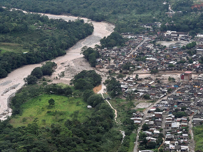 Последствия схода селевого потока в Колумбии. Наводнение в Мокоа, Колумбия, 1 апреля 2017 года. Фото: www.gazeta.ru