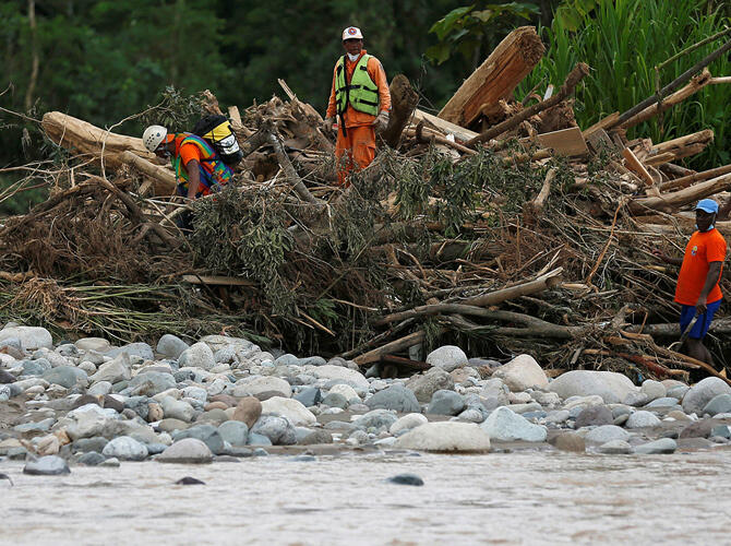 Последствия схода селевого потока в Колумбии. Фото: www.gazeta.ru