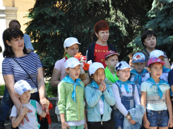 В Алматы состоялось празднование Дня русского языка. Фото: юные участники