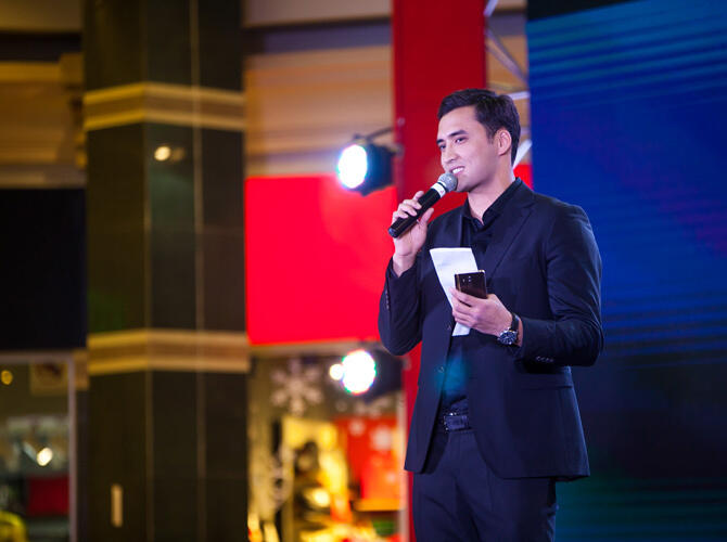 В Алматы прошла презентация первого в мире смартфона с искусственным интеллектом