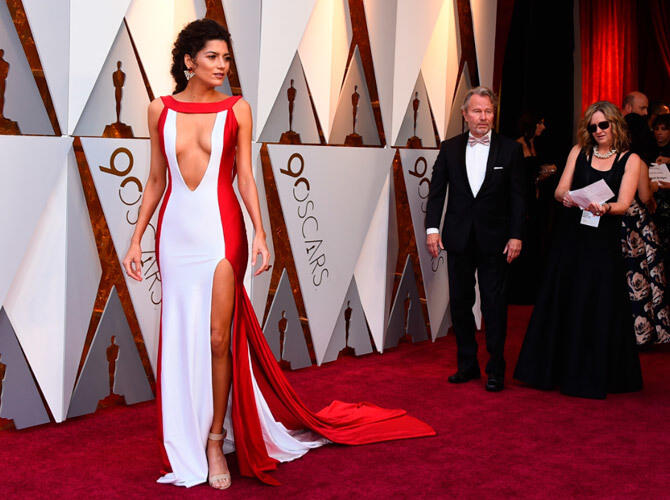 Кому и как вручали «Оскар». Актриса Бланка Бланко перед церемонией вручения кинопремии «Оскар» в Лос-Анджелесе. Фото: www.gazeta.ru