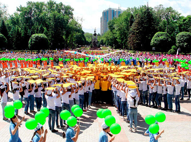 Парад оркестров в Алматы