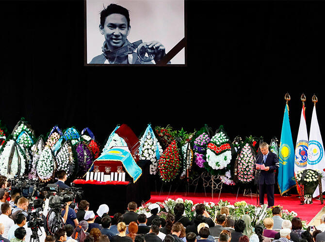 Денис Тен. Прерванный полет. Фото: www.gazeta.ru