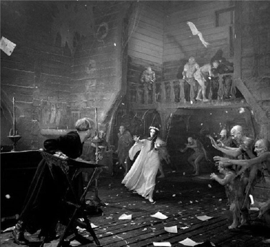 "Искусство есть примирение с жизнью": 210 лет со дня рождения Николая Гоголя