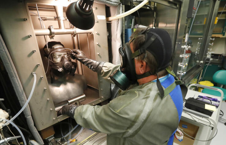 "Разработки двойного назначения": какие исследования в области биотехнологий интересуют Пентагон