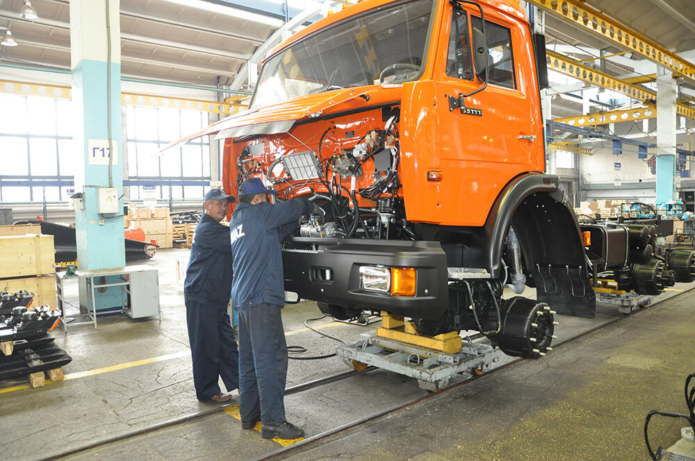 Камазы кокшетау. Камазы кокшетау. Самосвал нефаз 8560. Камаз 65206 пао камаз. Камазы кокшетау.