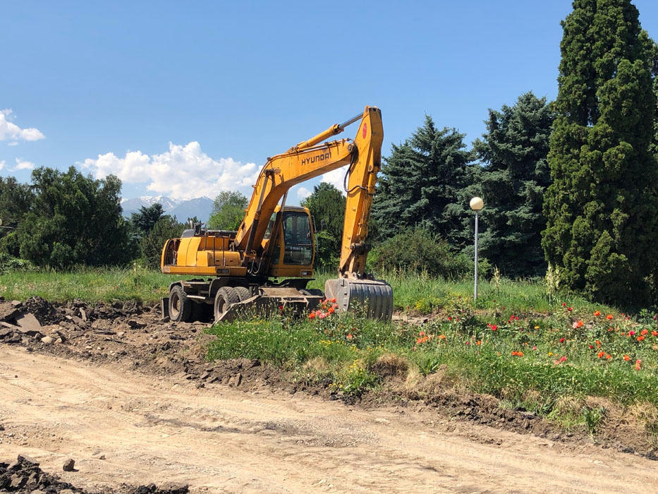 Реконструкция Ботанического сада в Алматы вызывает вопросы