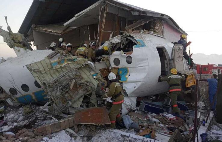 Фоторепортаж с места падения самолета под Алматы