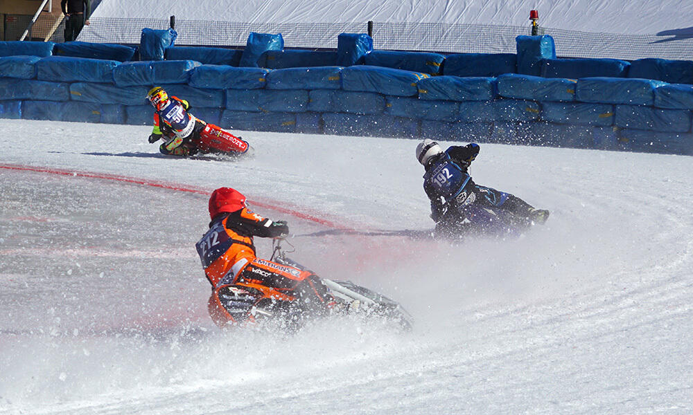 Чемпионат мира по мотогонкам на льду на Медео 1-2 февраля 2020. Фото: фото Эрик Куватов