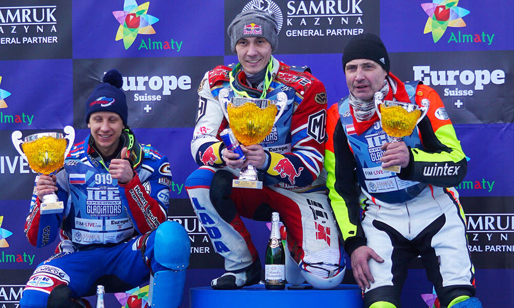 Чемпионат мира по мотогонкам на льду на Медео 1-2 февраля 2020. Фото: фото Эрик Куватов