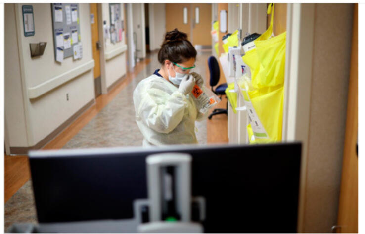 Большинство жертв COVID-19 похоронено анонимно, медперсонал срочно уволен