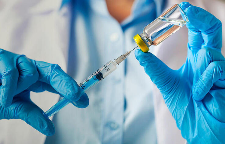 Ведущий вирусолог США не надеется на коллективный иммунитет и вакцину от COVID-19