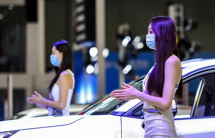 В Урумчи прошла Синьцзянская международная автомобильная выставка