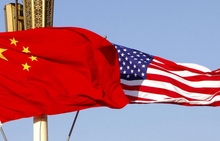 Американский закон является грубым вмешательством во внутренние дела Китая - эксперт