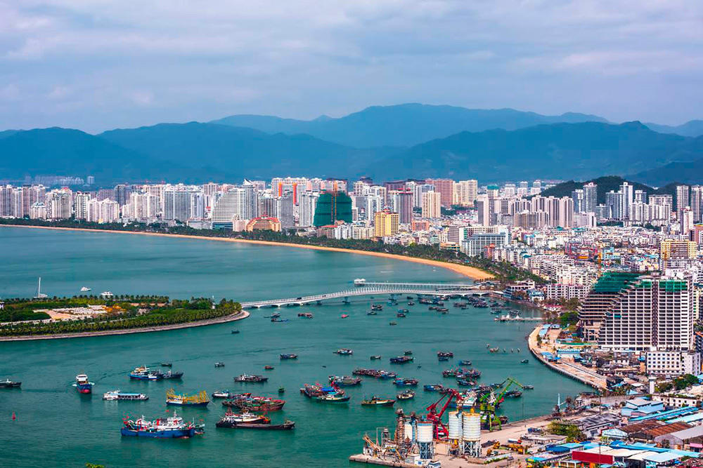 В порту свободной торговли Хайнань запущен 121 проект на 28,1 млрд юаней 