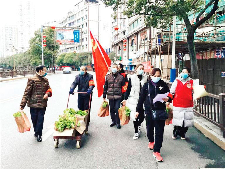  Синьцзян вернулся к прежней жизни после атаки коронавируса 