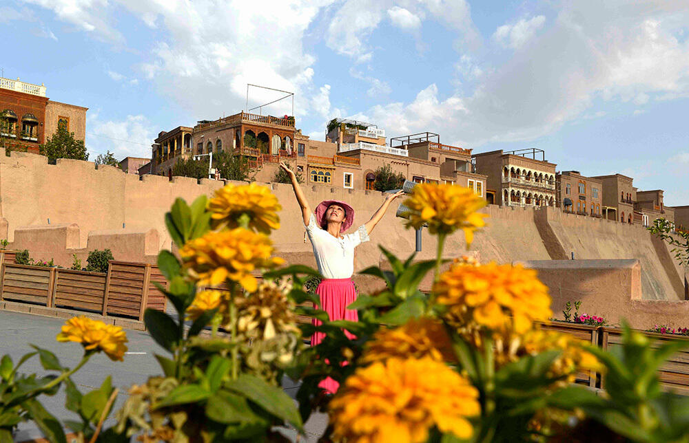 В Синьцзяне активно преодолевают последствия эпидемии коронавируса в социально-экономической сфере