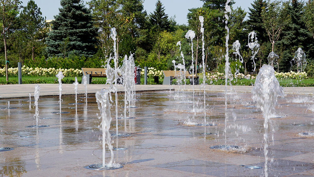 Алмаатинский ботанический сад. Реконструкция. Фото:Куватов Эрик