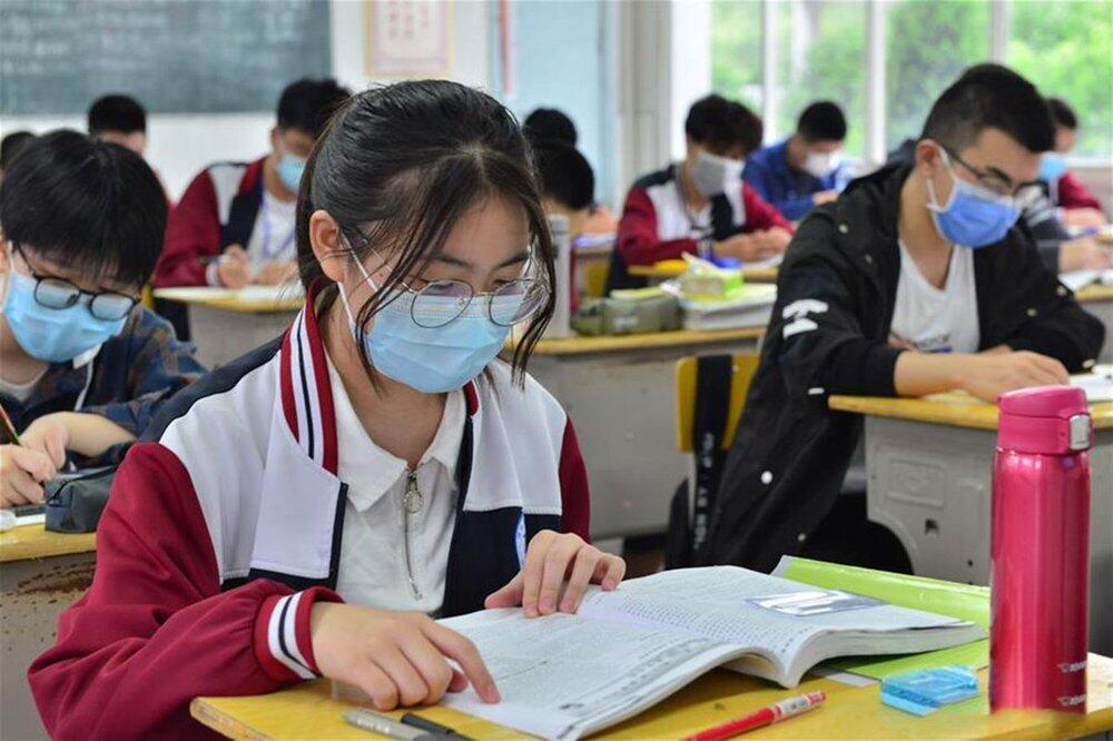 В Китае начинается новый учебный год при соблюдении строгих мер профилактики эпидемии COVID-19
